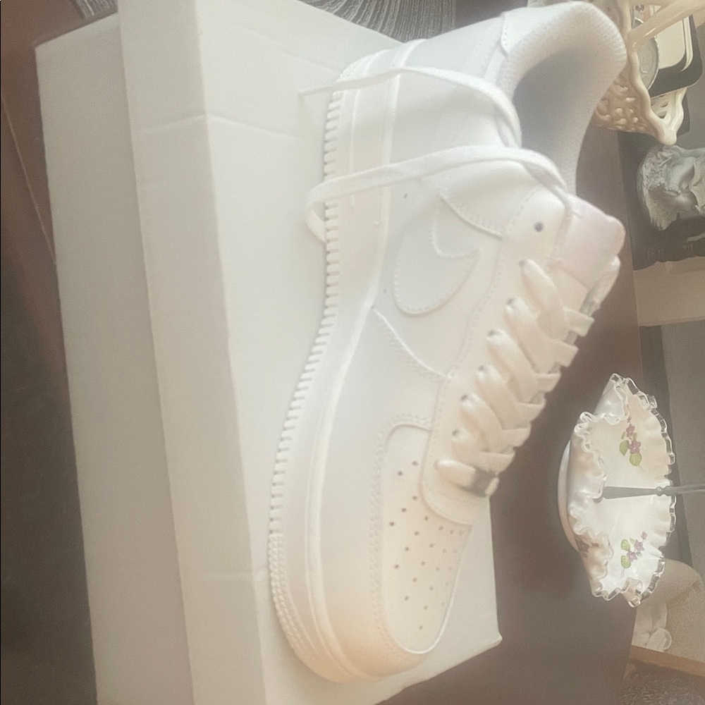 Nike All-White Low-Top Sneakers Air Force 1
will except best offer
